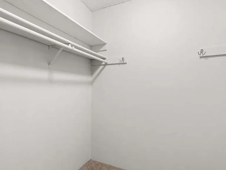 7322 NE 142nd Pl — Photo 10
