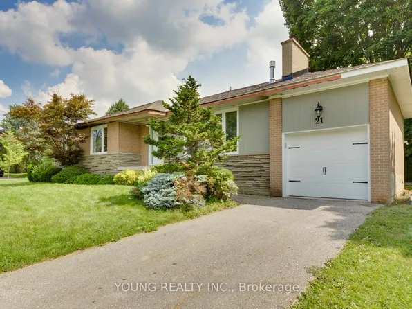 21 Bathford Cres, Toronto, ON M2J 2S3