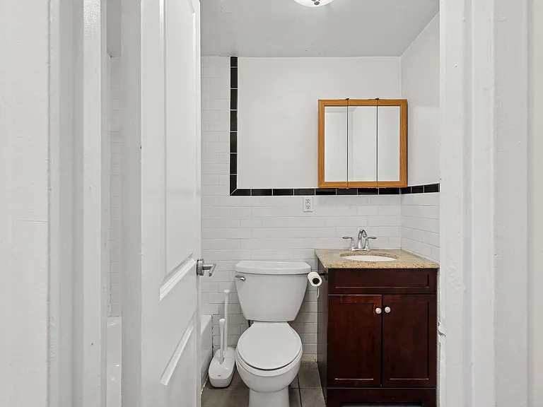 101 W 126th St #5F — Photo 5