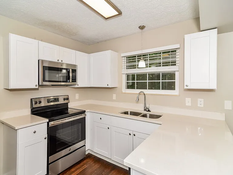 4200 New Hope Meadow Rd — Photo 8
