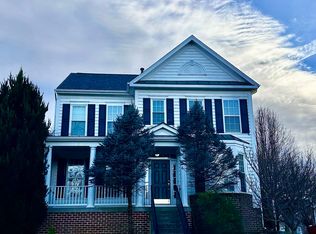 63 Colston Rd, Charles Town, WV 25414