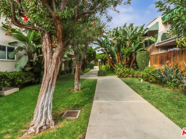 11121 Queensland St Unit H42, Los Angeles, CA 90034