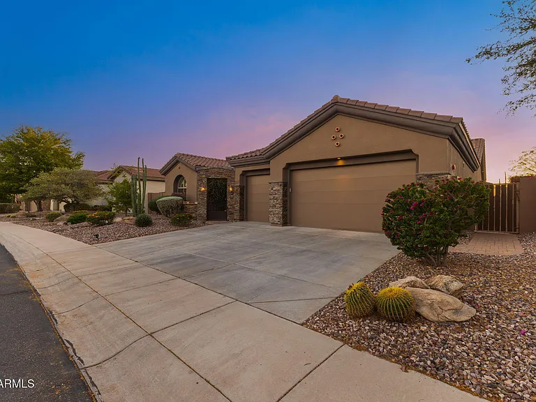 40806 N Lytham Ct — Photo 40