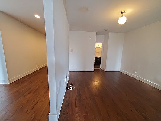 4th image of 2269 Adam C Powell Blvd #4R