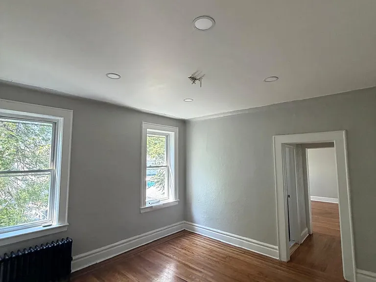 999 Stuyvesant Ave #B6 — Photo 4