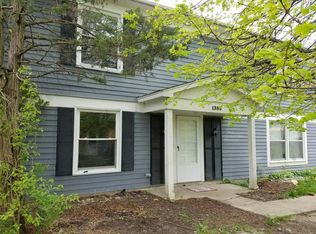 1389 S Glen Cir APT C, Aurora, IL 60506