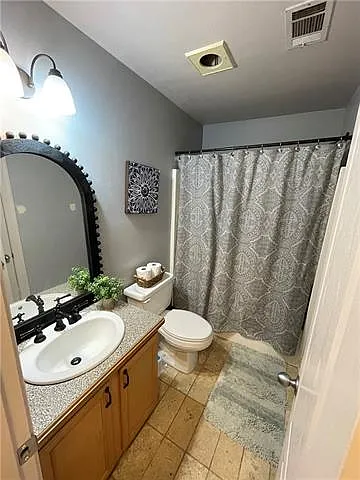 2304 McNamara St — Photo 16