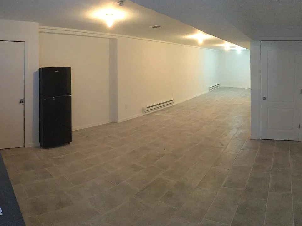 Building Photo 3