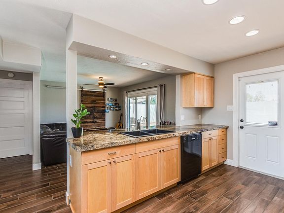 5th image of 2613 N 66th St