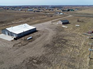5754 133rd Ave NW, Williston, ND 58801