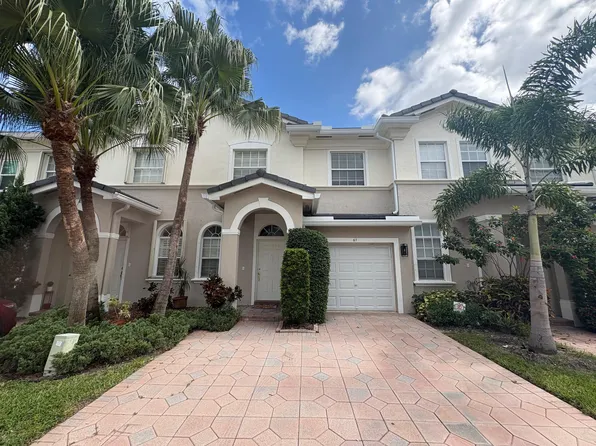 67 Legacy Ct, Delray Beach, FL 33445