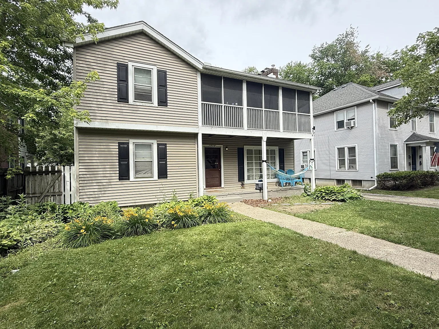 1514 Golden Avenue - 2 — Photo 1
