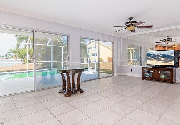 5th image of 3504 Pelican Blvd