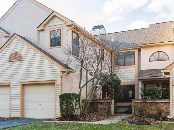 761 Brettingham Ct, West Chester, PA 19382