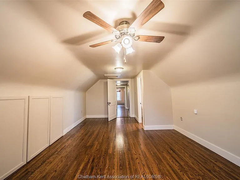 26 Kendall St — Photo 33