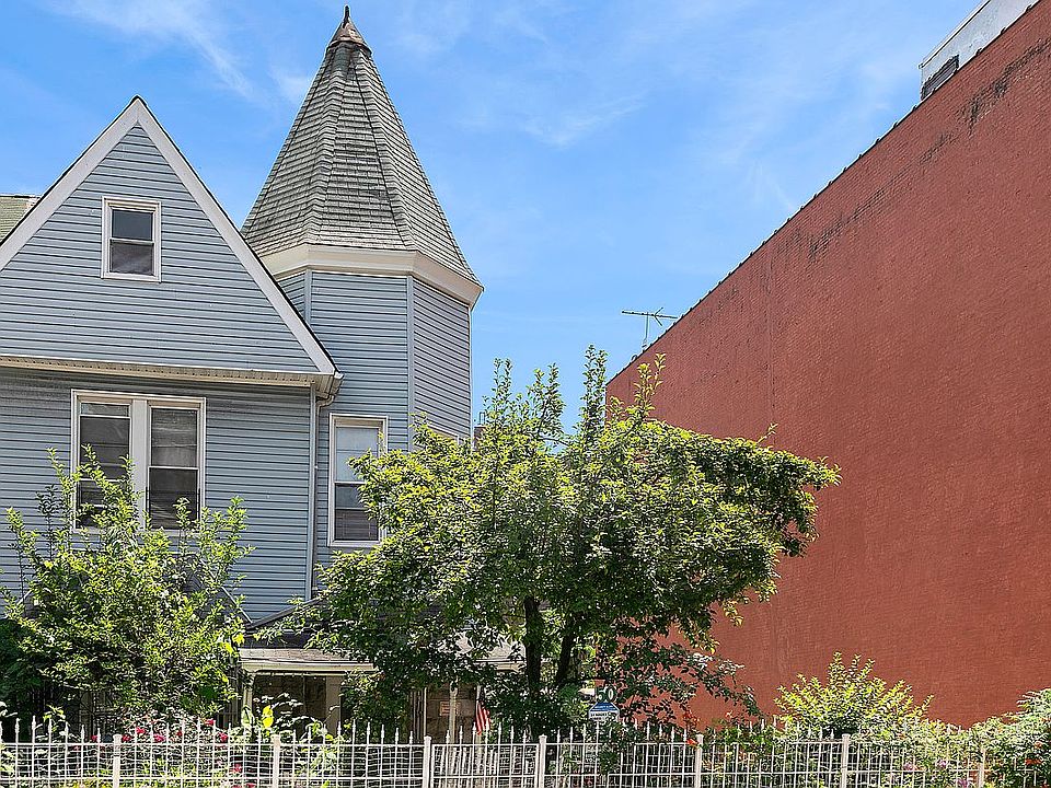 2nd image of 50 Marble Hill Ave