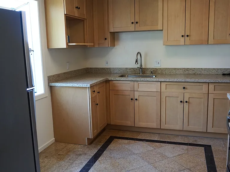 2201 Evergreen Dr — Photo 6