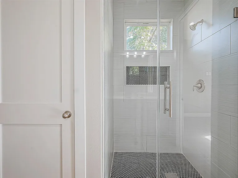 3635 Needville Ave — Photo 32