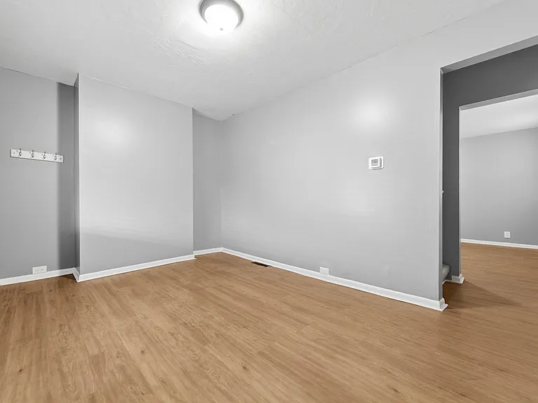 2725 Connecticut Ave — Photo 26