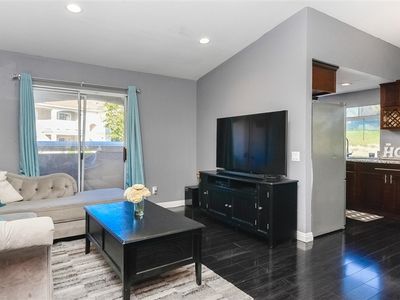 6454 Quarry Rd APT 10, Spring Valley, CA, 91977