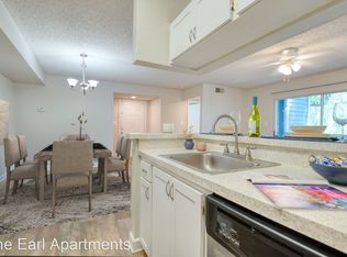 376 SW 62nd Blvd APT 4, Gainesville, FL 32607
