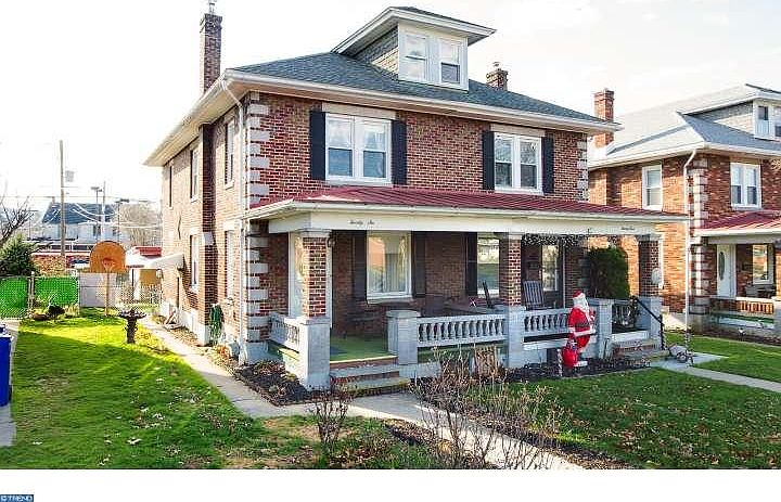 1st image of 26 E Washington St