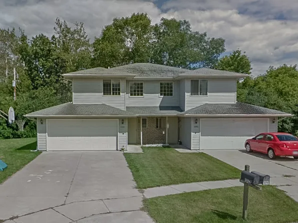 1104 Heritage Ct, Edgerton, WI 53534