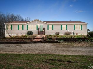 346 Bethel Rd, Hawk Point, MO 63349