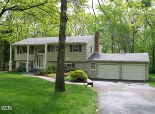 310 Guinea Rd, Monroe, CT 06468