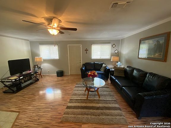 4th image of 7501 Sage Oak St