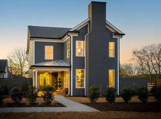 448 10th St, Auburn, GA 30011