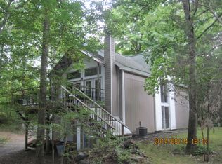 941 Durham Rd, Guilford, CT 06437