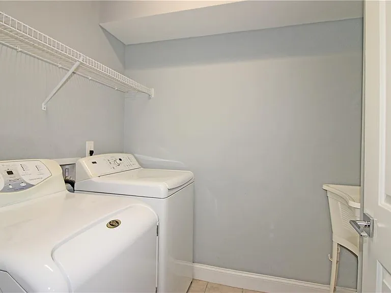 1131 Milmar Dr NW — Photo 25