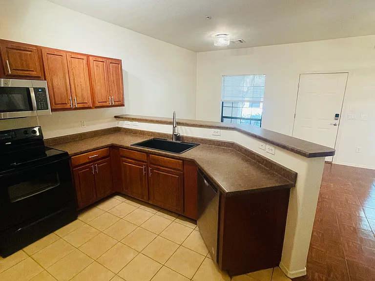 1702 E Bell Rd #164 — Photo 16