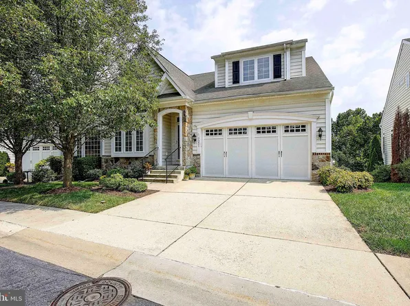 7251 Pebble Creek Dr #5, Elkridge, MD 21075