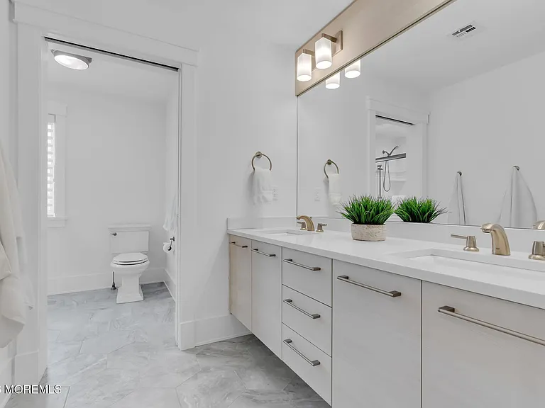 218 Worthington Ave — Photo 28