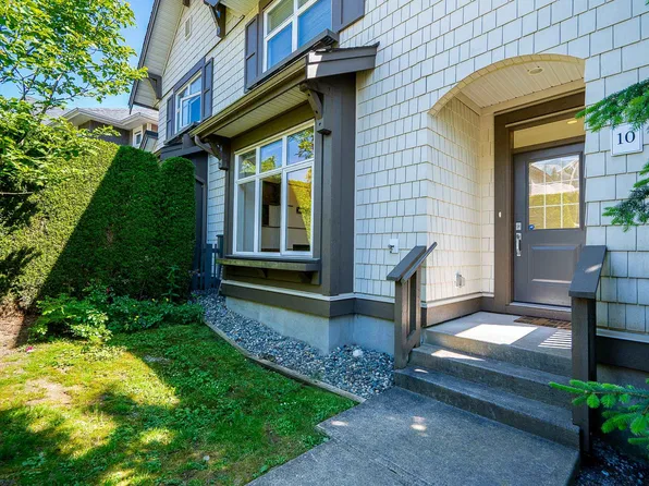 3400 Devonshire Ave #10, Coquitlam, BC V3E 0L1