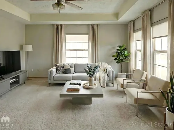 1131 S Brown Ave, Springfield, MO 65802