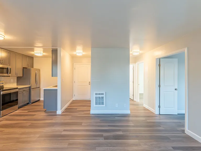 Northpoint Apartments — Photo 2