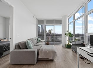 5333 Goring St #703, Burnaby, BC
