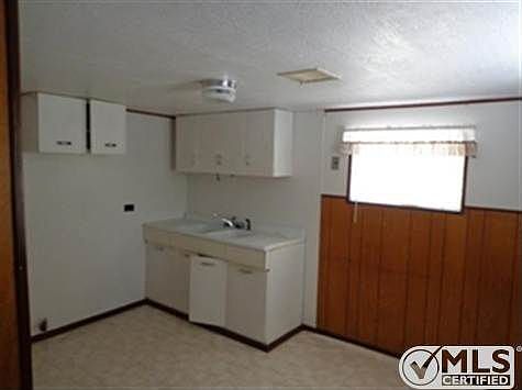 5th image of 116 Baca Ave