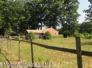 32 Stage Coach Rd, Millstone Township, NJ 08510