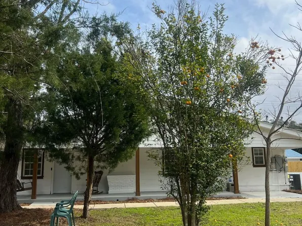 19659 Young St, Fairhope, AL 36532