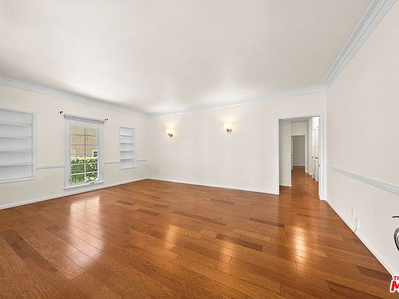 3rd image of 9544 W Olympic Blvd