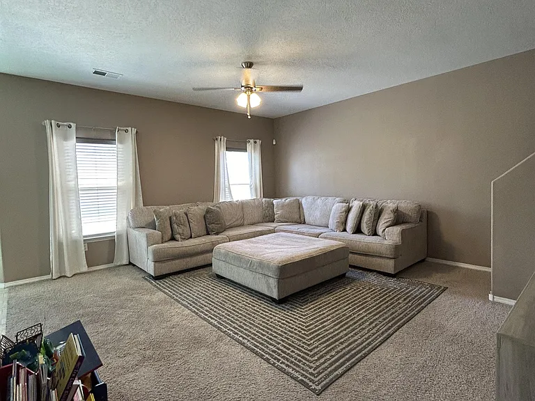 835 Kipuka Dr NW — Photo 7