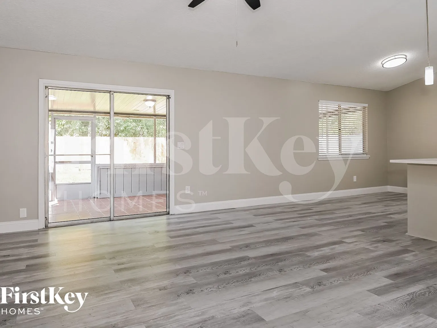 3 bed, 2.0 bath, 1407 sqft, $1,925 — Photo 4