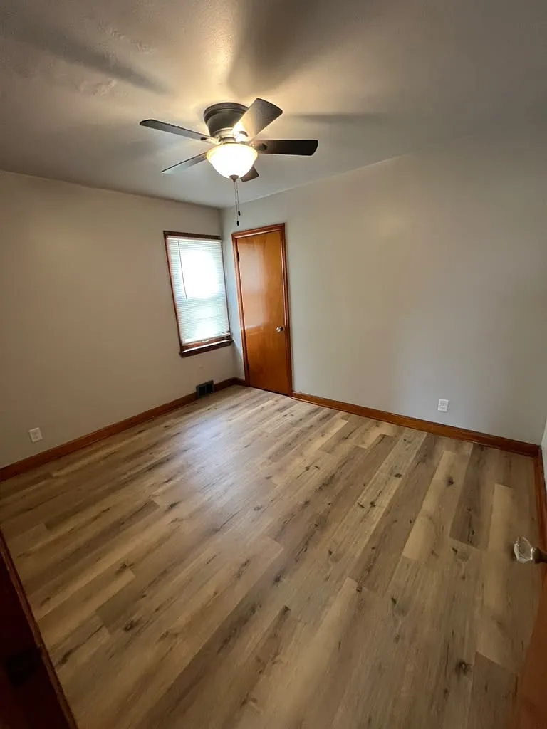 2 bed, $1,175 — Photo 3