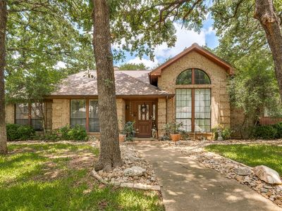 2017 Paddockview Dr, Arlington, TX, 76017