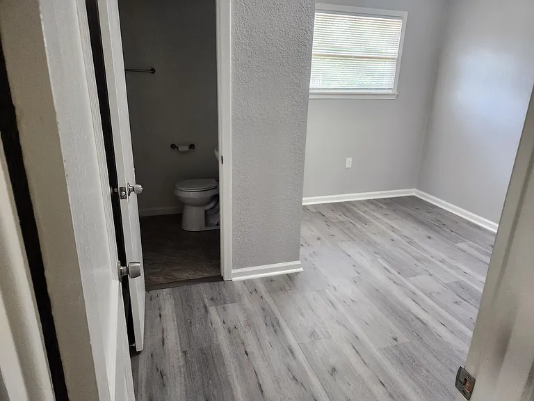 110 Congress St #3 — Photo 6