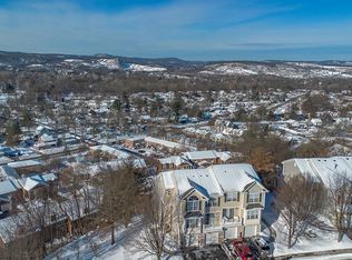 124 Ridge Dr, Pompton Lakes, NJ 07442